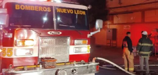 Laboratorio del IMSS es consumido por incendio en Monterrey